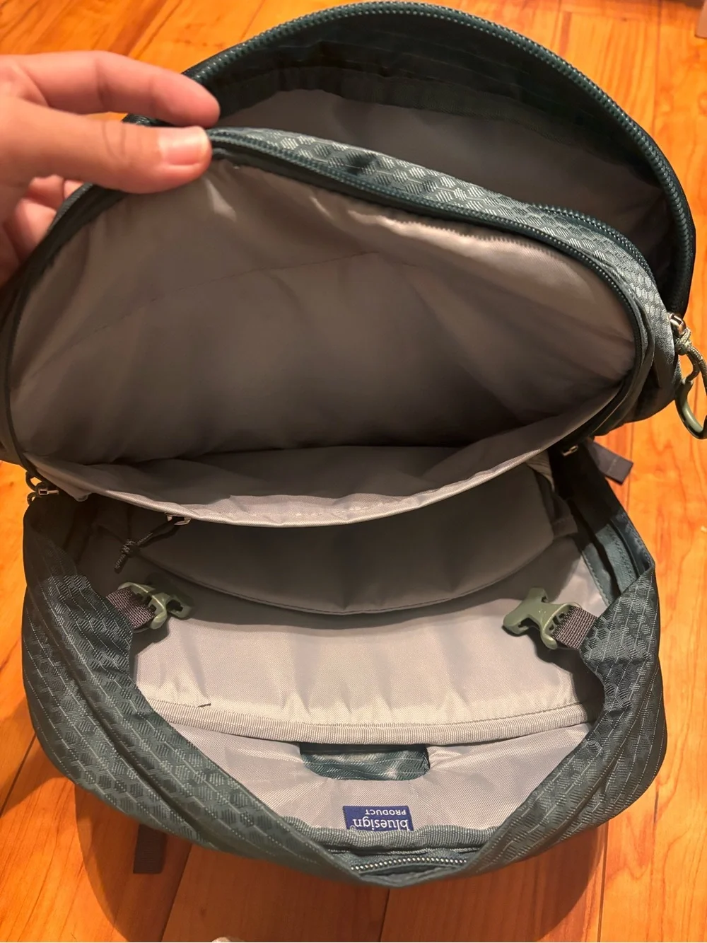 Osprey 32L Nebula Barely Used Work/School Backpack
